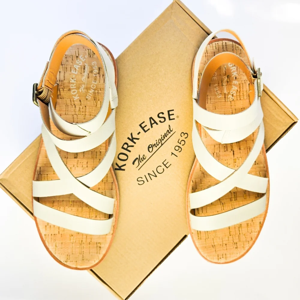 NIB Kork-Ease Bryleigh Flat Gladiator Sandals, Cream